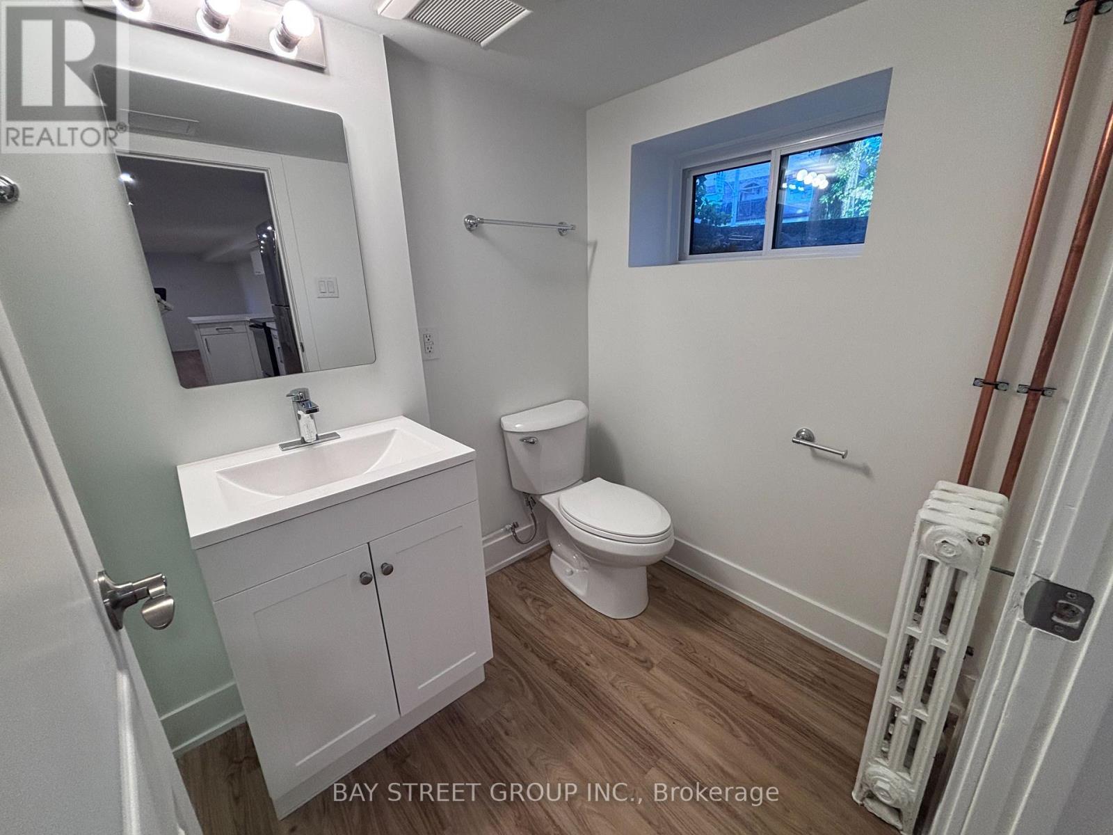 10 - 1311 Pape Avenue, Toronto, Ontario  M4K 3W9 - Photo 3 - E13632360