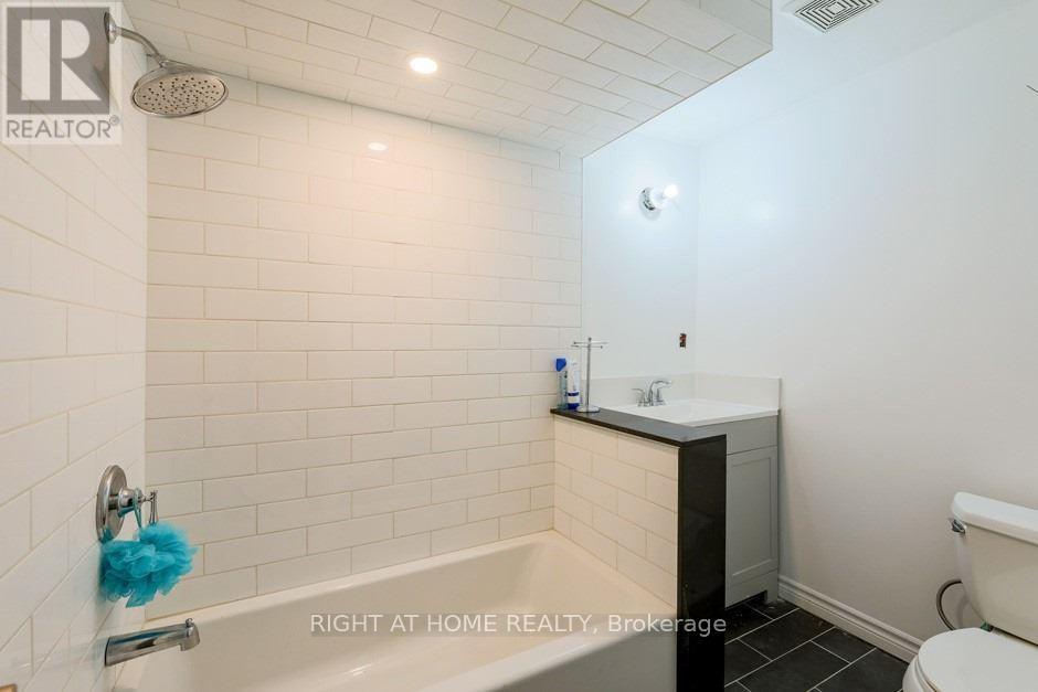 58 Park Street, Toronto, Ontario M1N 2N7 - Photo 17 - E13632492
