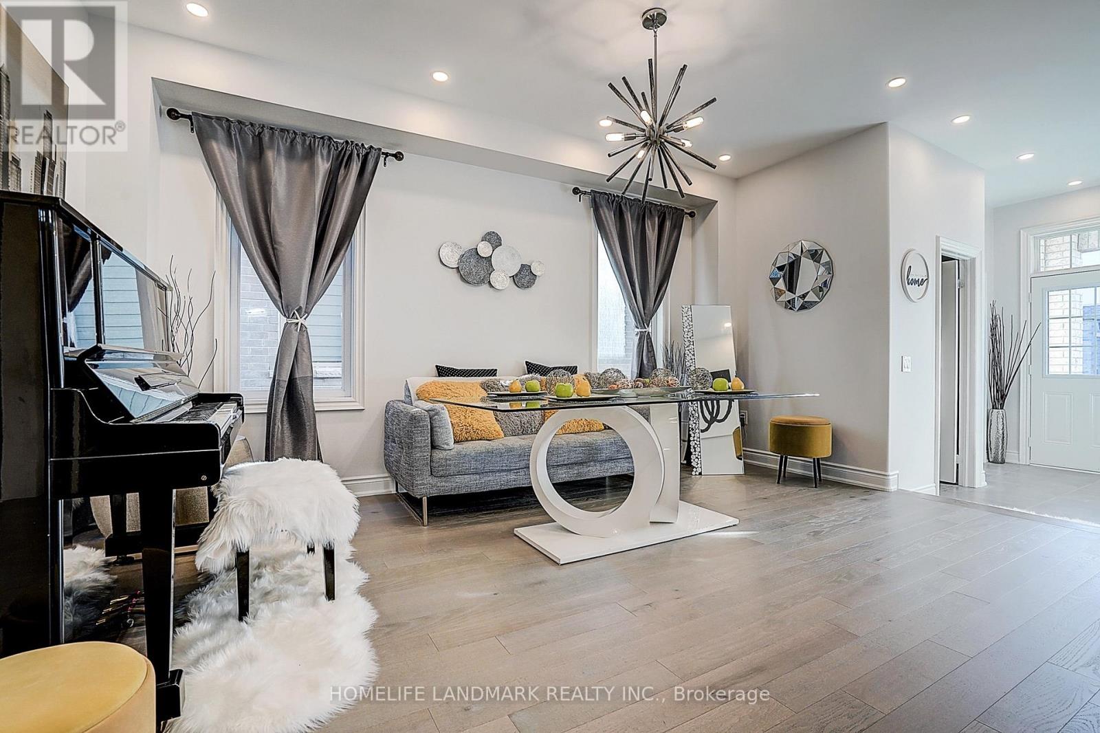60 Current Drive, Richmond Hill, Ontario  L4S 0M8 - Photo 7 - N13632404