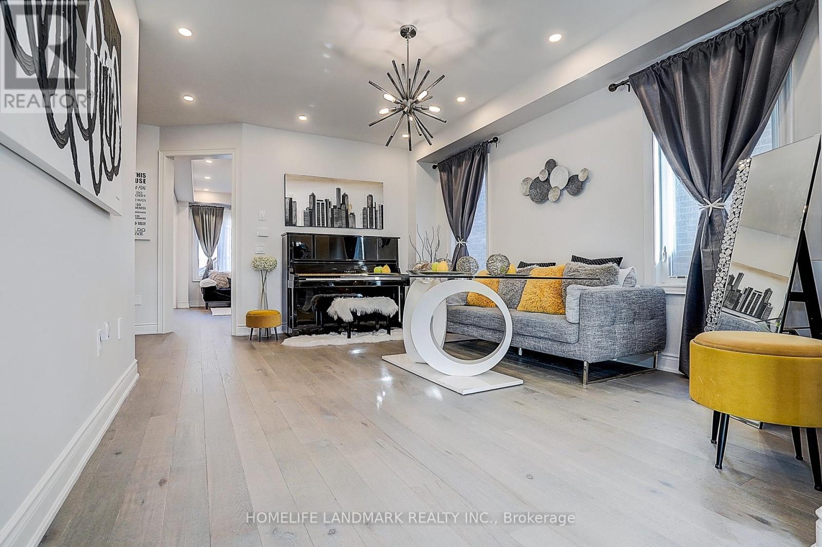 60 Current Drive, Richmond Hill, Ontario  L4S 0M8 - Photo 8 - N13632404