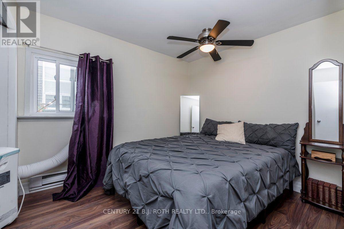 922 Elizabeth Avenue, Innisfil, Ontario  L0L 1W0 - Photo 12 - N13632452
