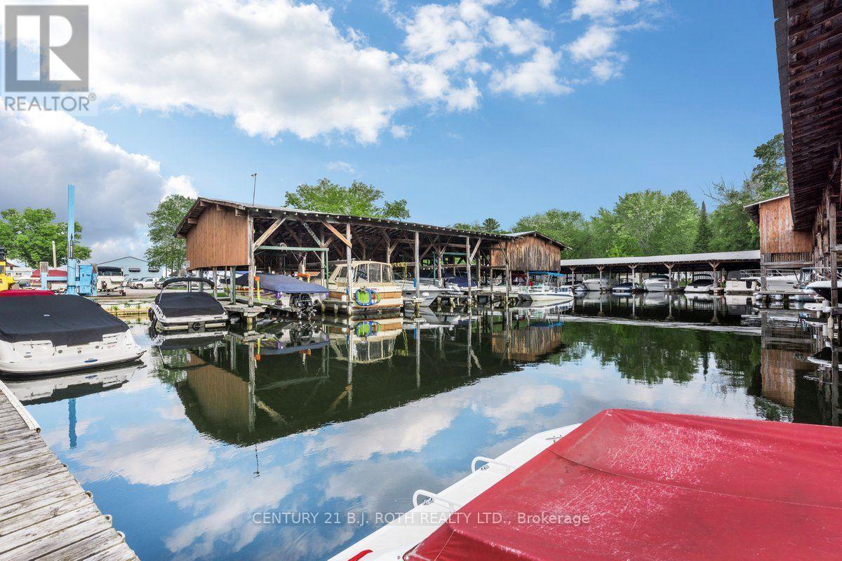 922 Elizabeth Avenue, Innisfil, Ontario  L0L 1W0 - Photo 24 - N13632452