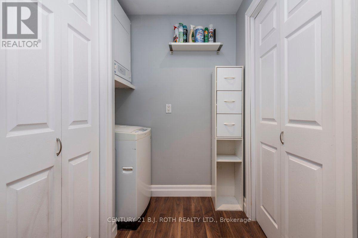922 Elizabeth Avenue, Innisfil, Ontario  L0L 1W0 - Photo 6 - N13632452