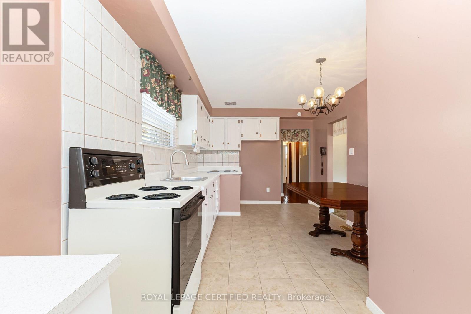 27 Milner Road, Brampton, Ontario  L6W 3A7 - Photo 13 - W13632420