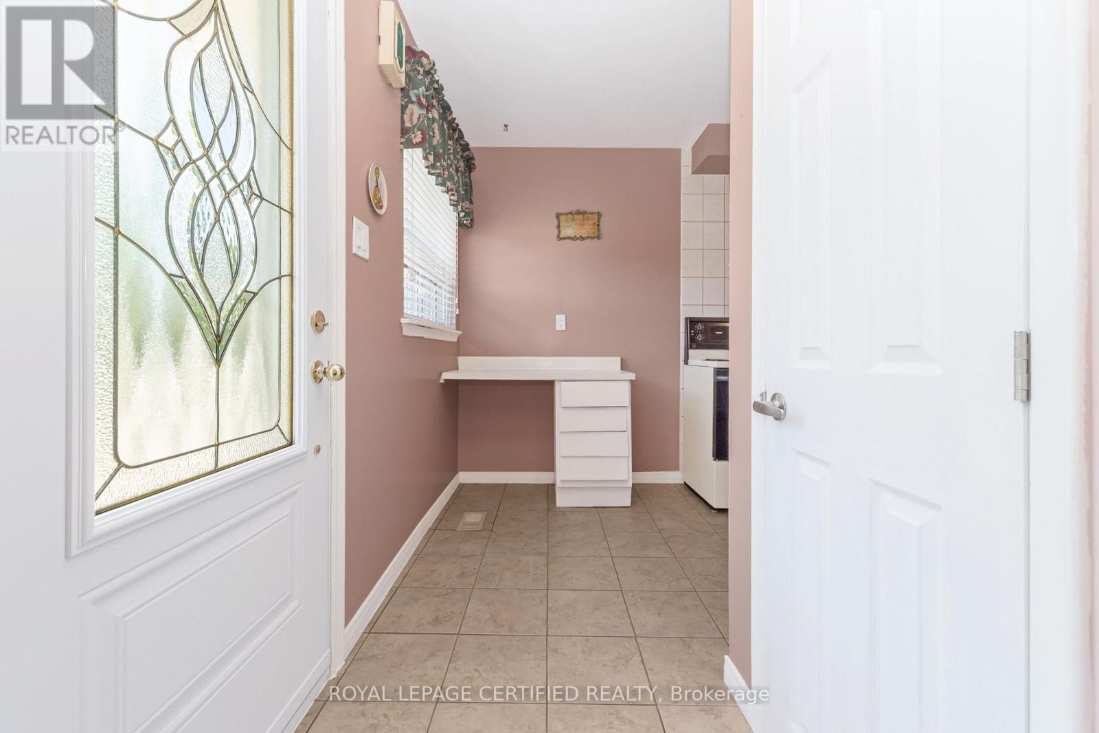 27 Milner Road, Brampton, Ontario  L6W 3A7 - Photo 7 - W13632420