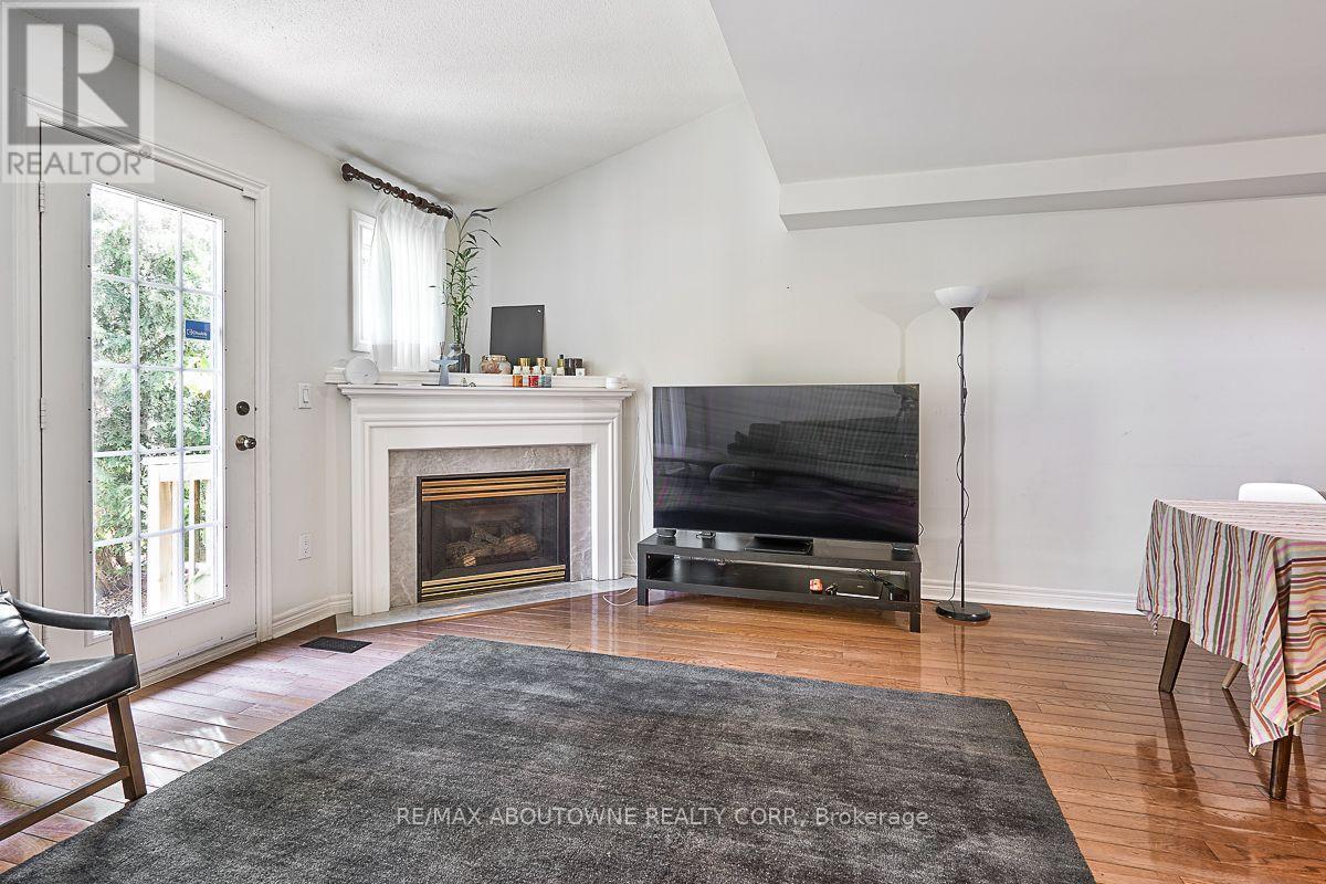41 - 2250 Rockingham Drive, Oakville, Ontario  L6H 6J3 - Photo 8 - W13632426