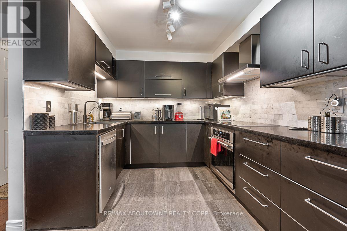 41 - 2250 Rockingham Drive, Oakville, Ontario  L6H 6J3 - Photo 9 - W13632426