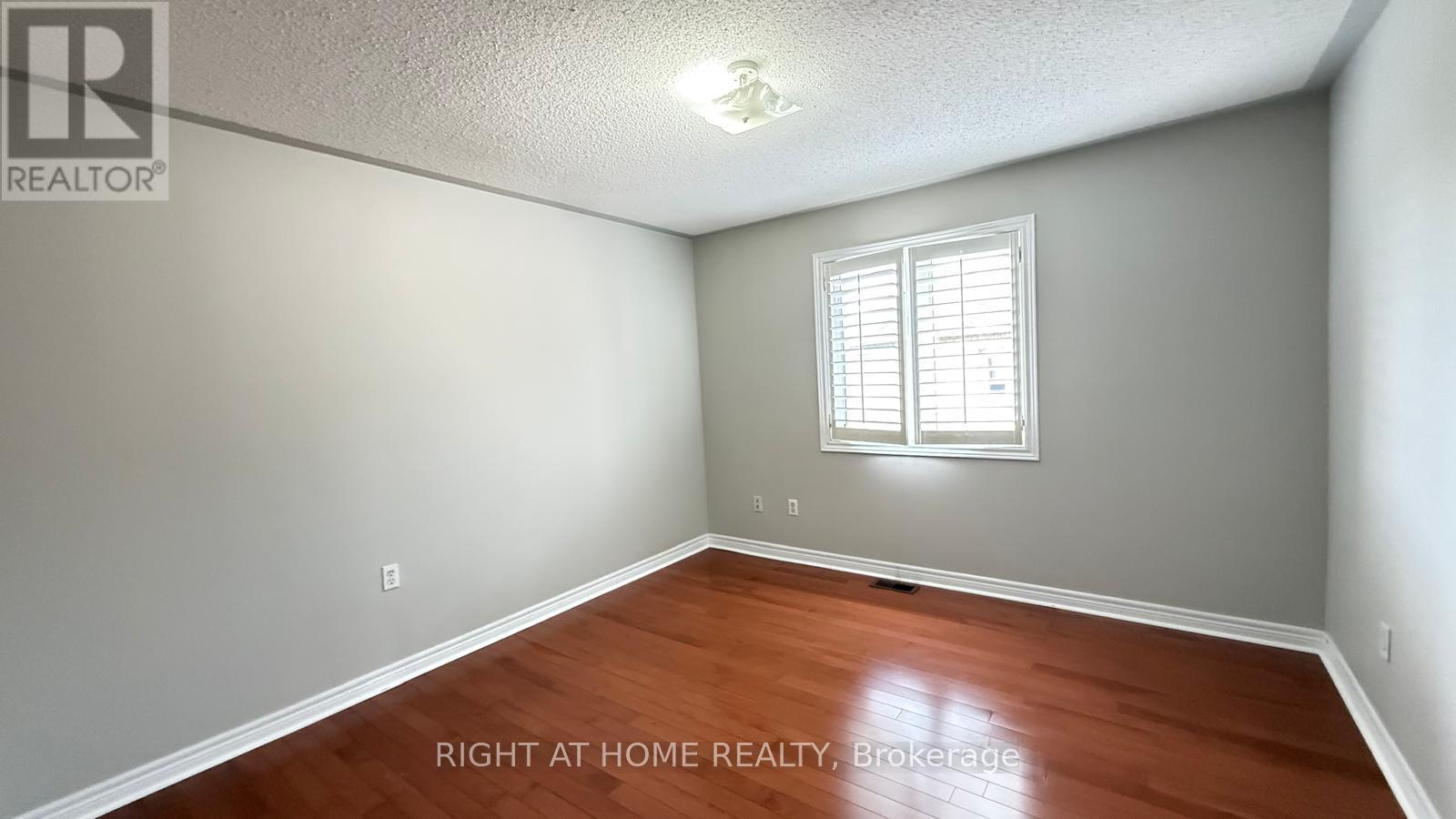 28 Laurentide Crescent, Brampton, Ontario  L6P 1Y4 - Photo 20 - W13632440