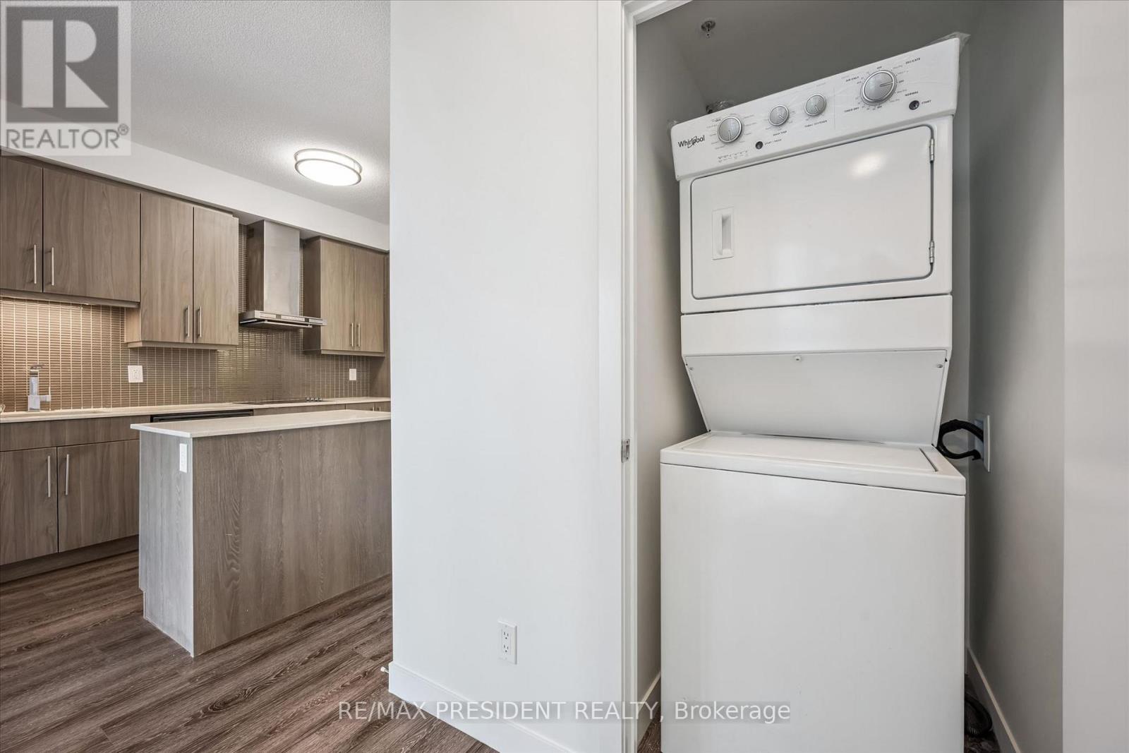1401 - 2087 Fairview Street, Burlington, Ontario  L7R 0E5 - Photo 21 - W13632504