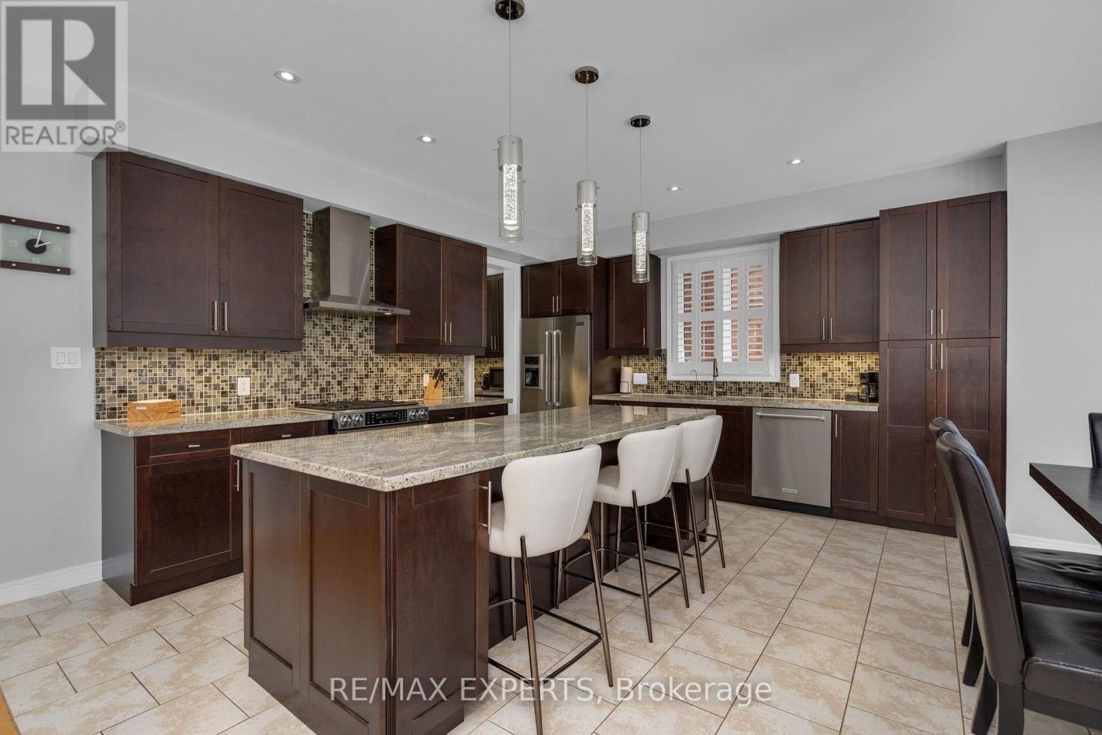 25 Mccandless Court, Caledon, Ontario  L7C 3R6 - Photo 14 - W13632512