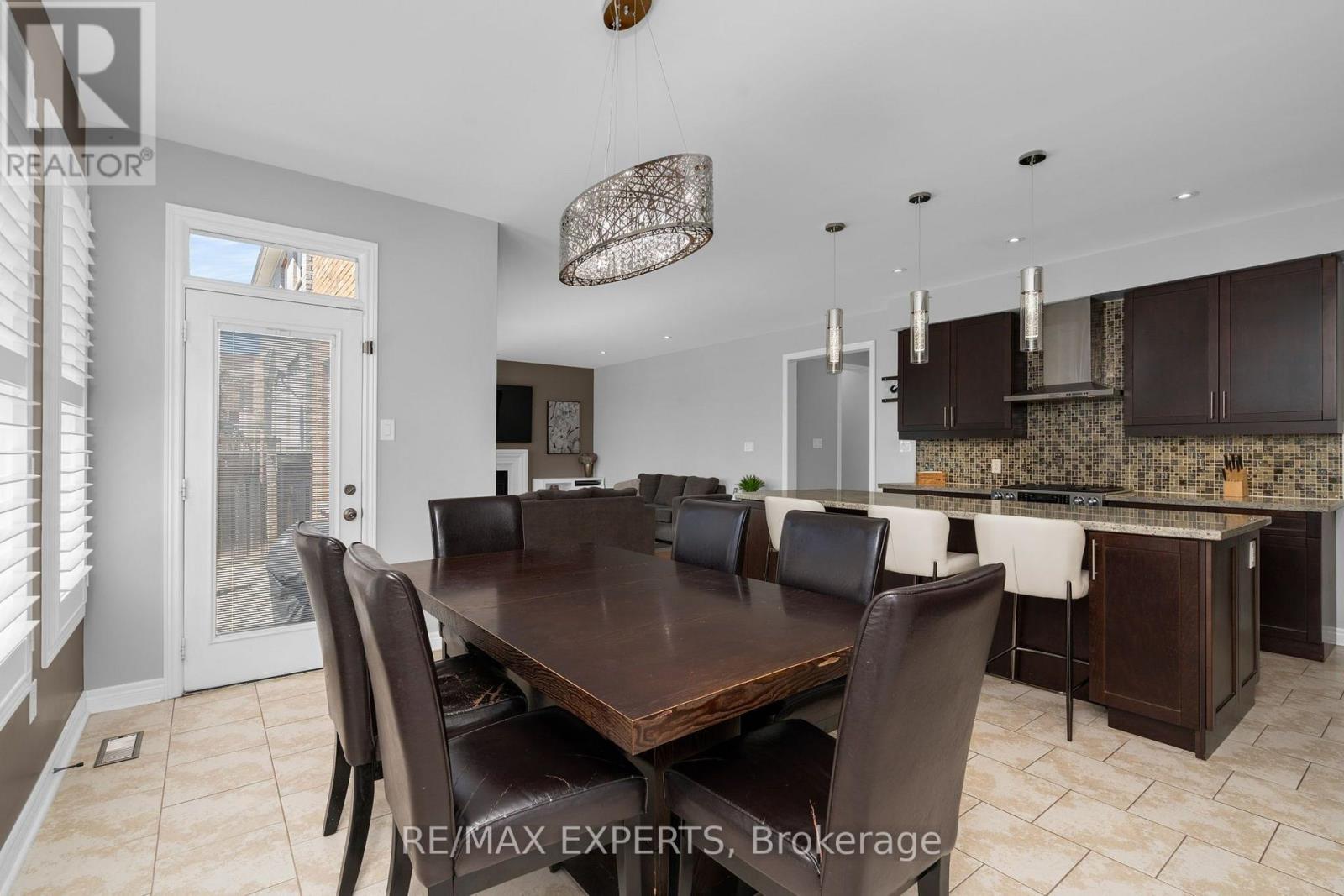 25 Mccandless Court, Caledon, Ontario  L7C 3R6 - Photo 19 - W13632512
