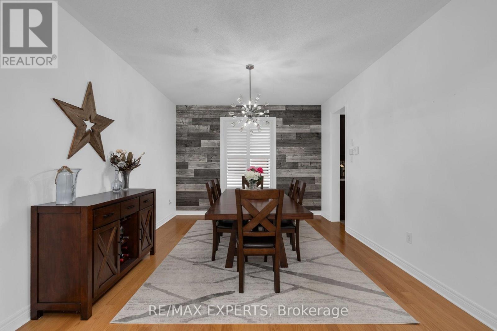 25 Mccandless Court, Caledon, Ontario  L7C 3R6 - Photo 6 - W13632512