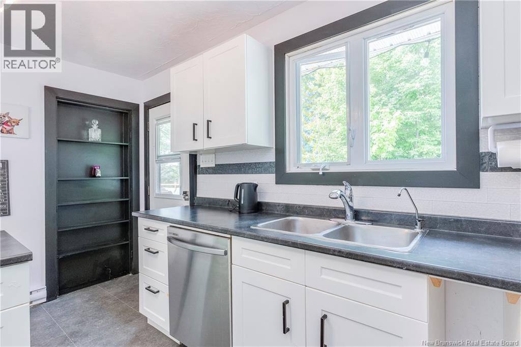 96 Old Coach Road, Quispamsis, New Brunswick  E2E 3V7 - Photo 5 - NB145090