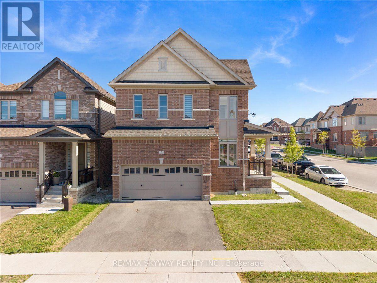2 Georgina Street, Kitchener, Ontario N2R 0S6 - Photo 2 - X13632364