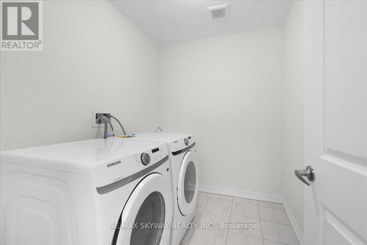 2 Georgina Street, Kitchener, Ontario N2R 0S6 - Photo 31 - X13632364