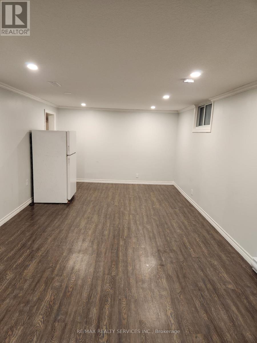 Basement - 71 Helene Crescent, Waterloo, Ontario  N2L 5E6 - Photo 8 - X13632472
