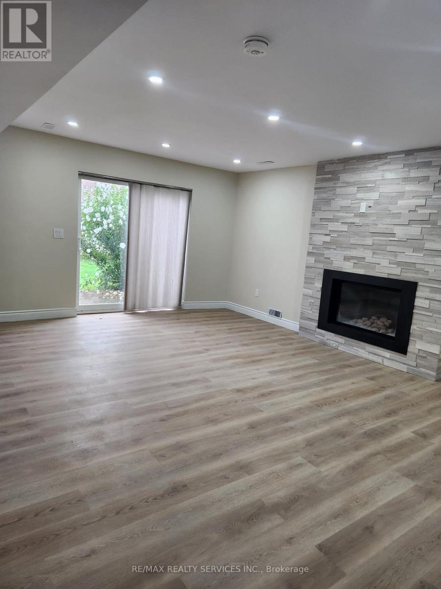Basement - 464 Thorndale Drive, Waterloo, Ontario  N2T 1W5 - Photo 10 - X13632476