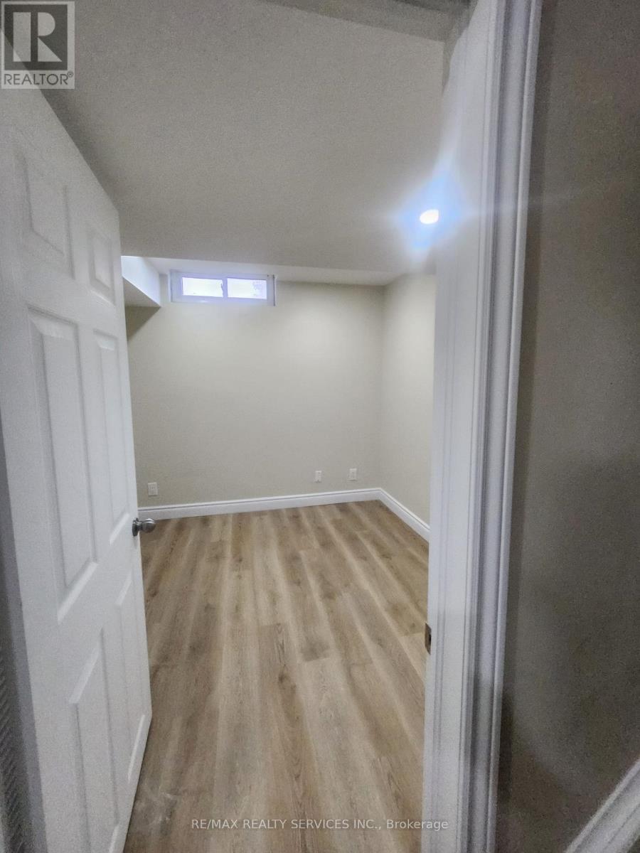Basement - 464 Thorndale Drive, Waterloo, Ontario  N2T 1W5 - Photo 16 - X13632476