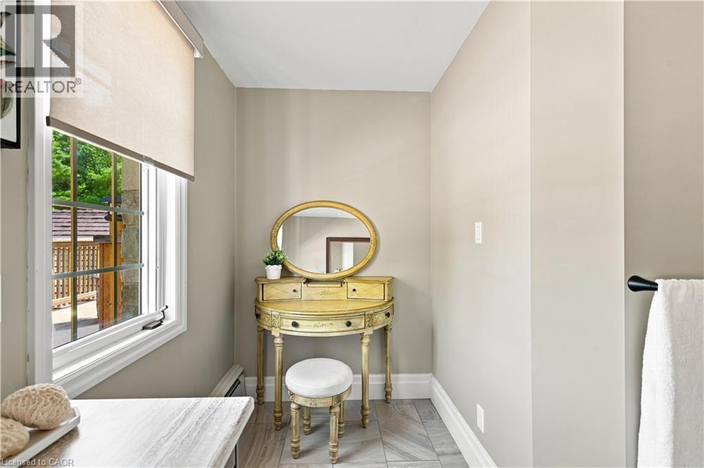 290 Bridgeport Road E, Waterloo, Ontario  N2J 2L1 - Photo 33 - 40846737