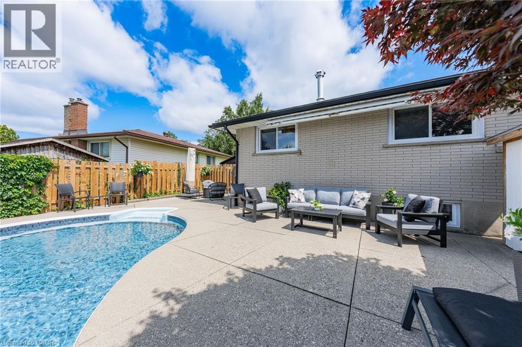 107 Laurentian Drive, Kitchener, Ontario  N2E 1C3 - Photo 35 - 40849292