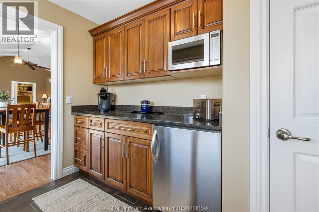 19045 Crest River Avenue, Lighthouse Cove, Ontario  N0P 2L0 - Photo 17 - 26018499