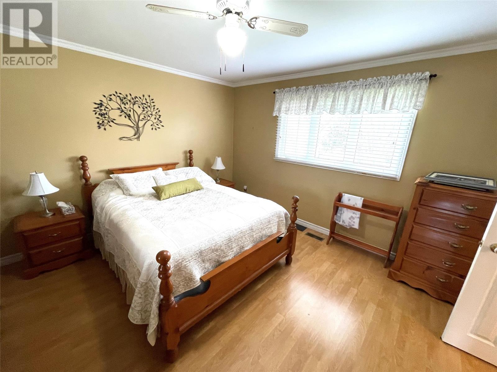 15 Adams Avenue, Botwood — photo 10