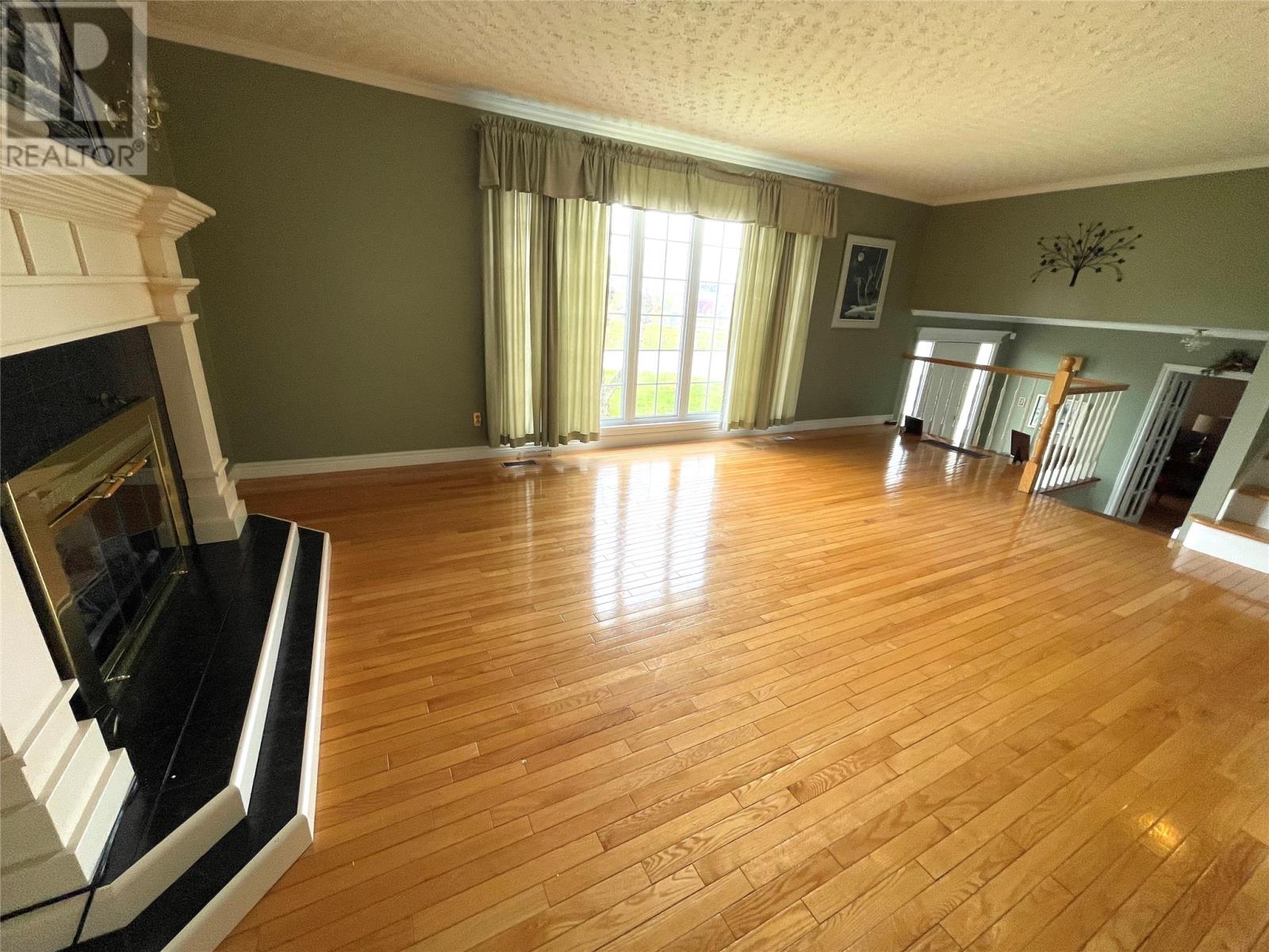 15 Adams Avenue, Botwood — photo 5