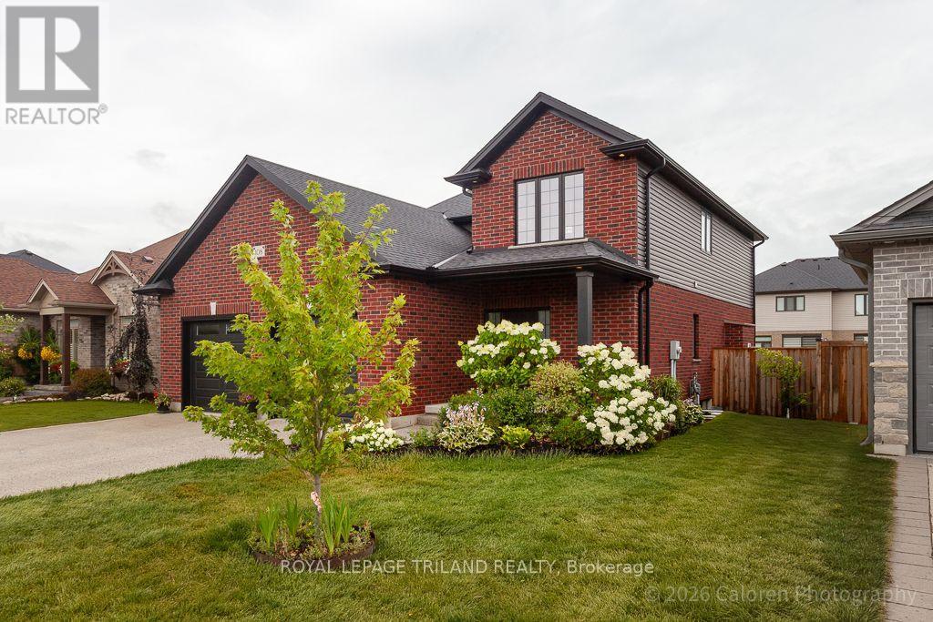 108 Spencer Avenue, Lucan Biddulph (Lucan), Ontario  N0M 2J0 - Photo 2 - X13632540