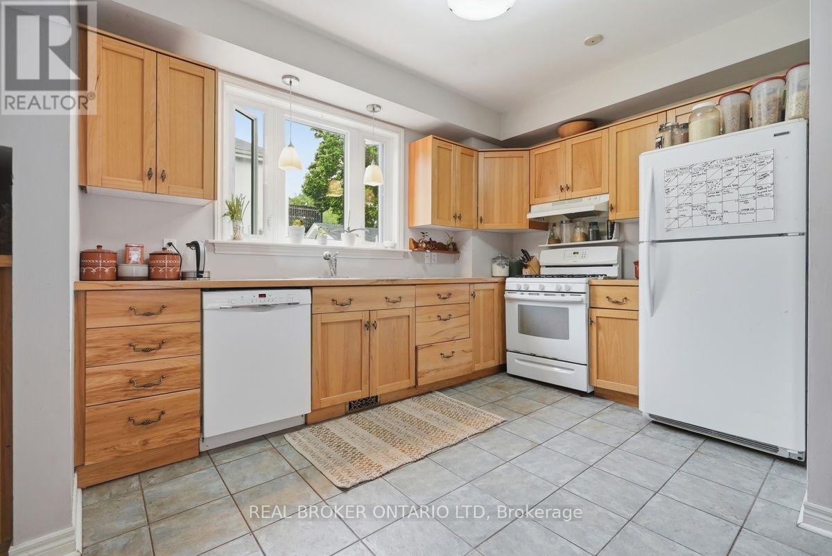 18 Mount Pleasant Avenue, London North (North N), Ontario  N6H 1C9 - Photo 12 - X13632582
