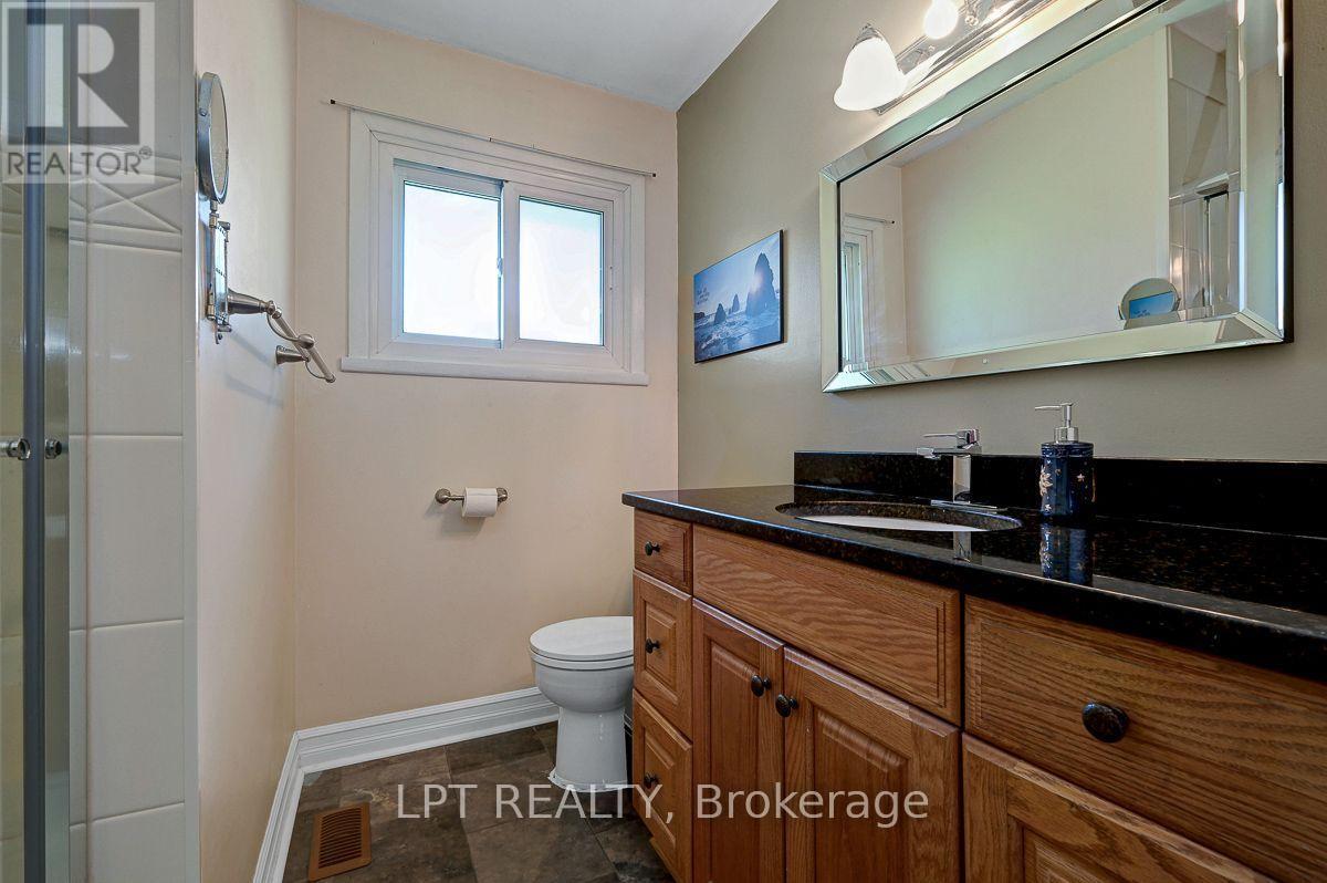 Unknown Address, ,    - Photo 26 - X13632560