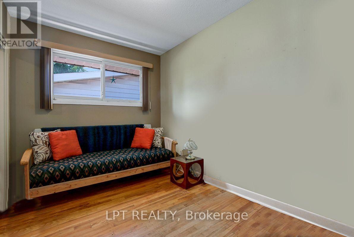 Unknown Address, ,    - Photo 29 - X13632560