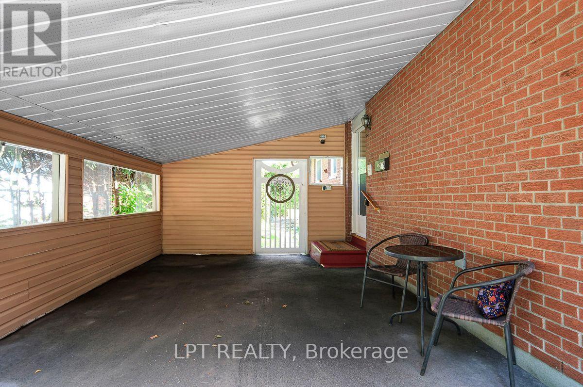 Unknown Address, ,    - Photo 5 - X13632560