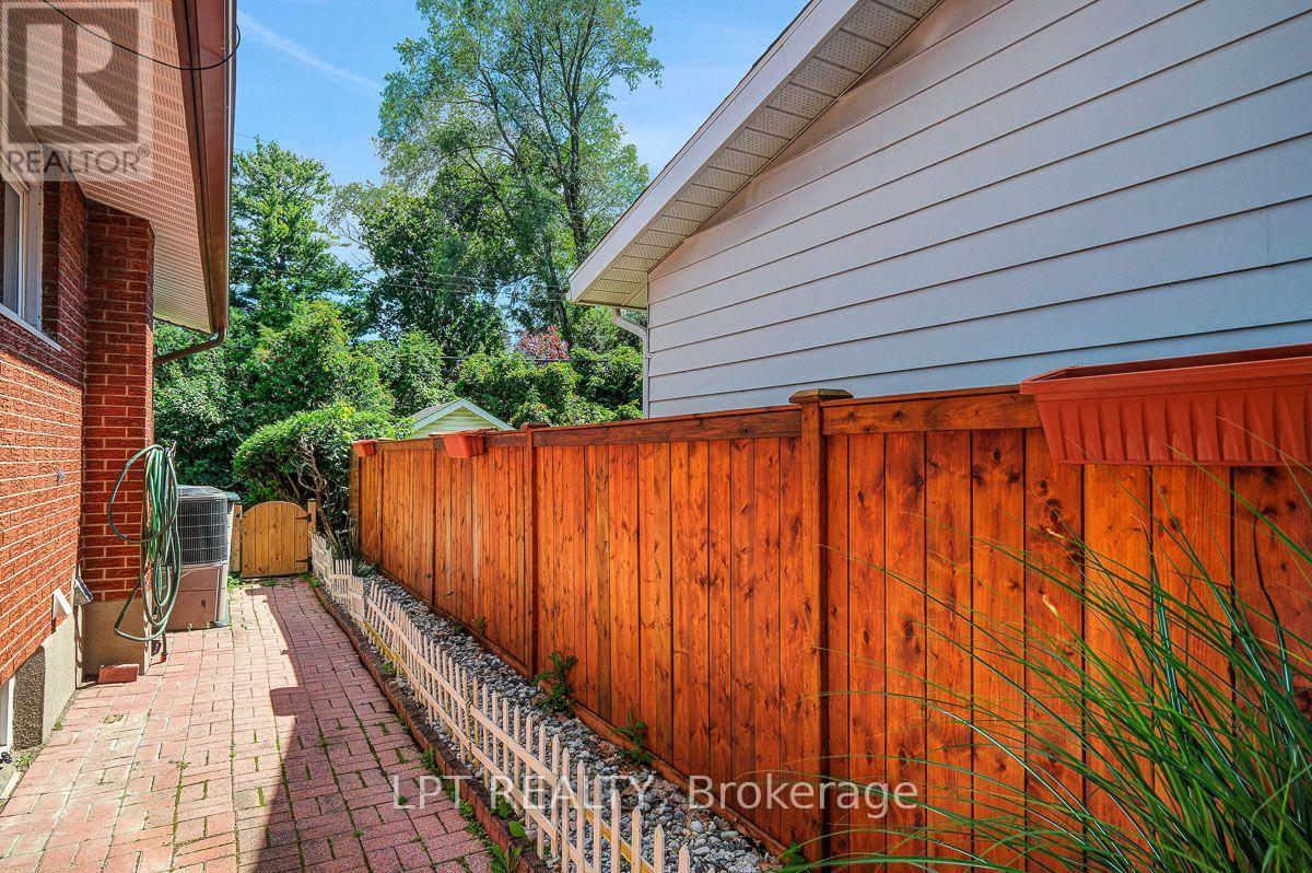 Unknown Address, ,    - Photo 50 - X13632560