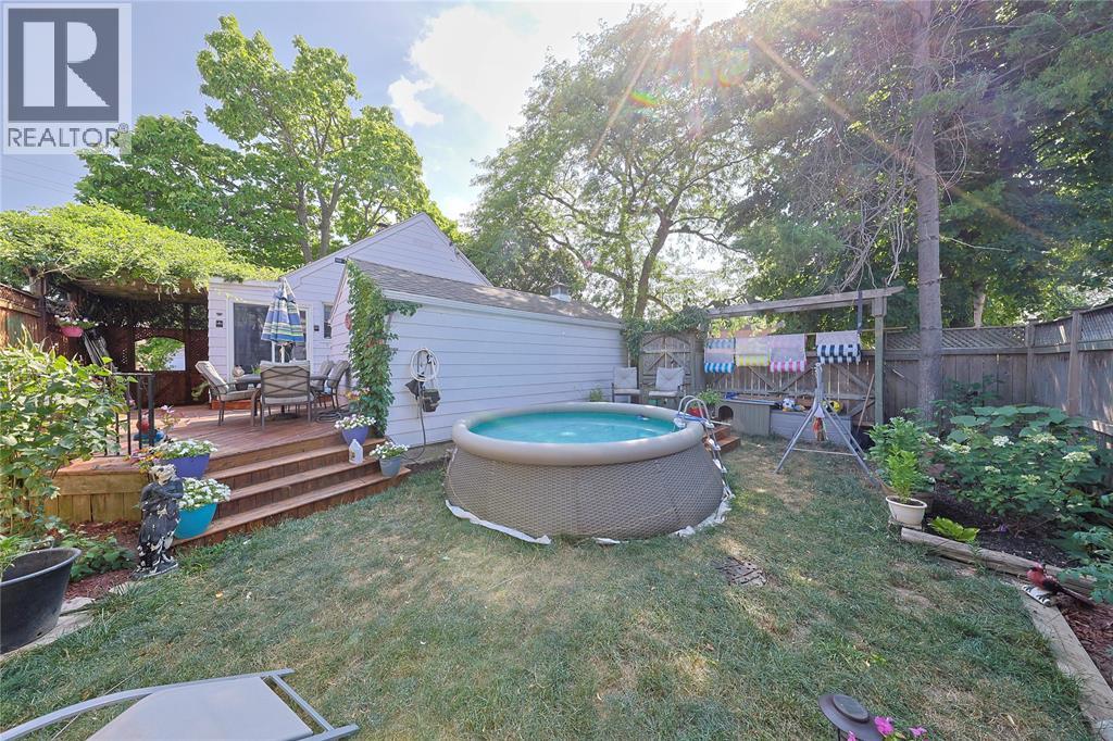 304 Lorne Avenue, Wallaceburg, Ontario  N8A 3Z3 - Photo 24 - 26018608