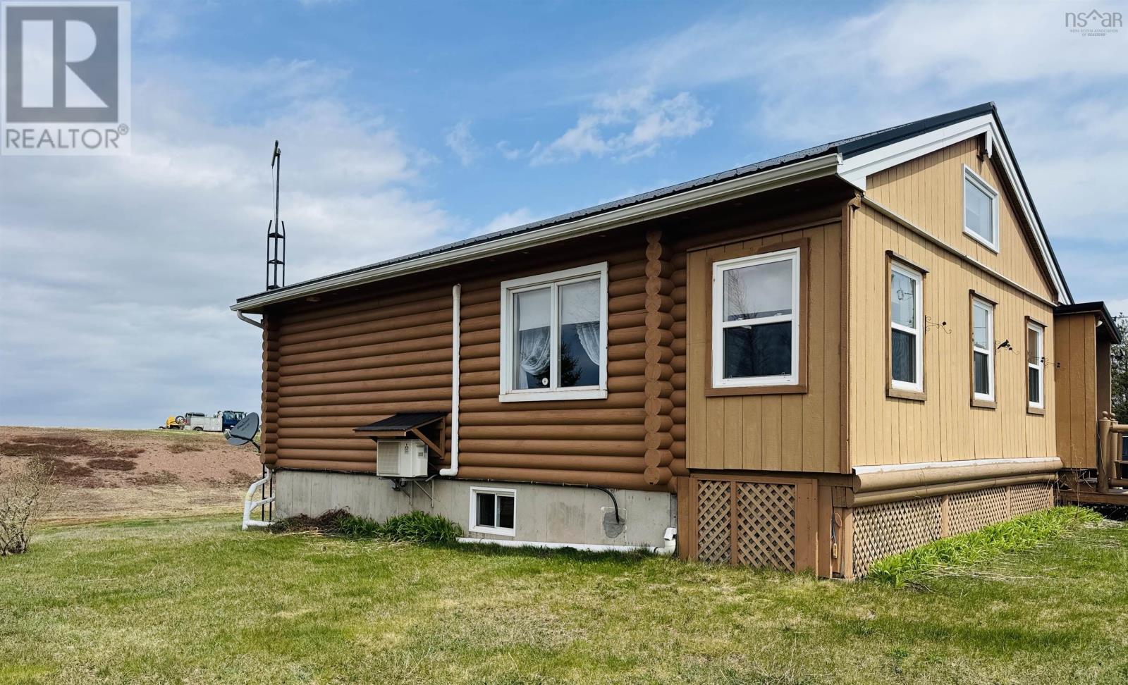 2661 Canaan Road, New Canaan, Nova Scotia  B0M 1W0 - Photo 3 - 202610286