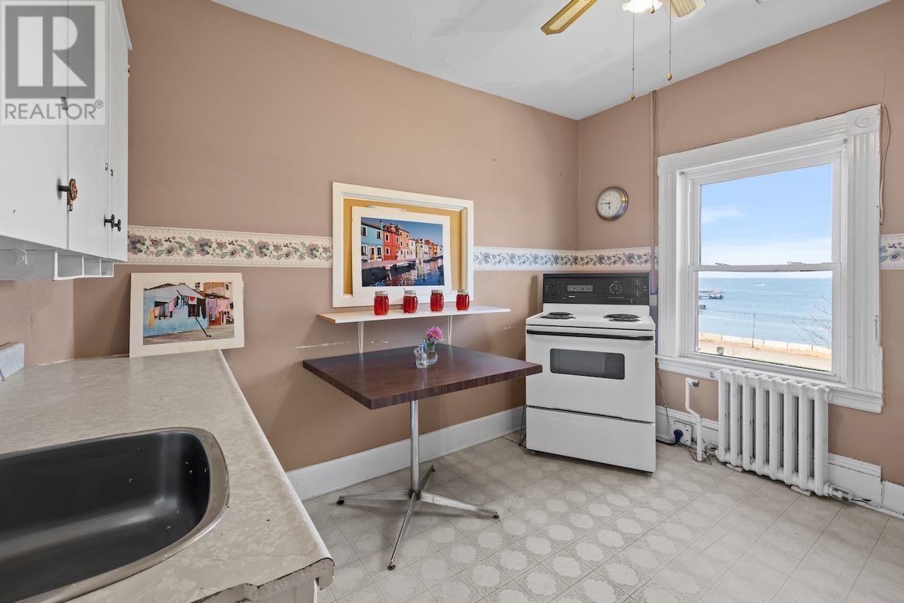 21 Breakwater Street, Souris, Prince Edward Island  C0A 2B0 - Photo 33 - 202619413