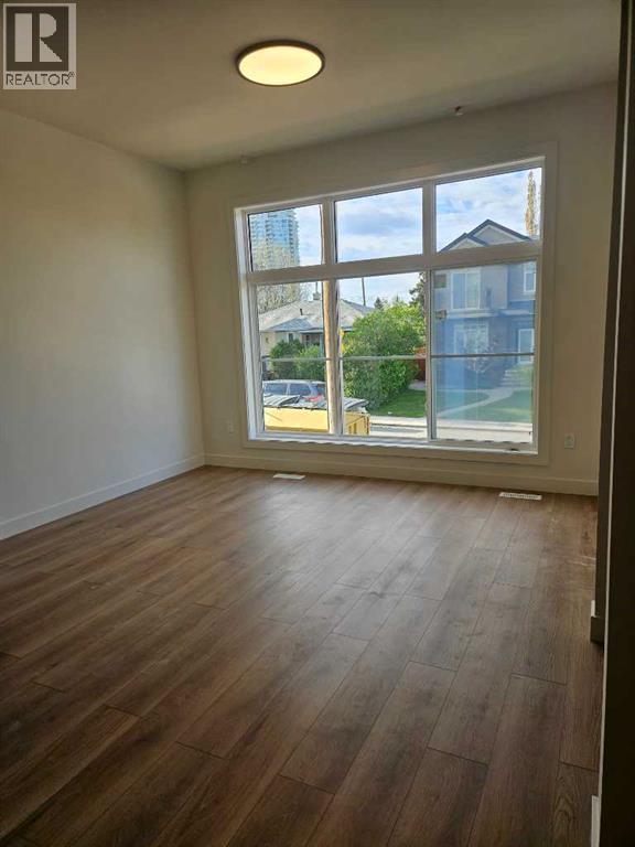 3203 14 Avenue SW, Calgary, Alberta  t3c 0w7 - Photo 5 - A2323841