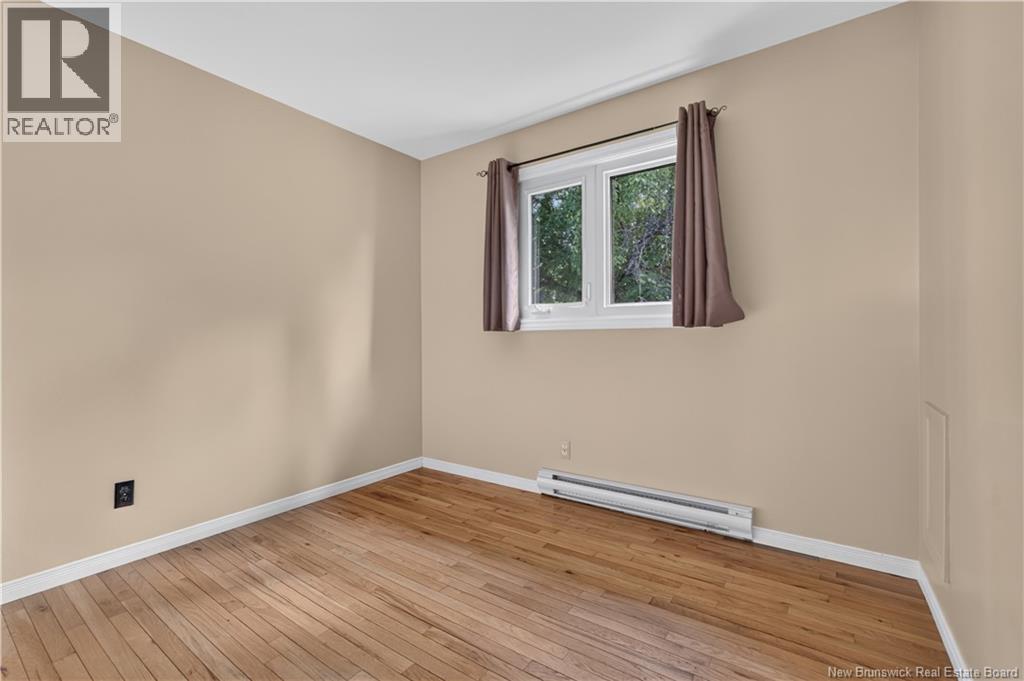 18 Lobban Avenue, Miramichi, New Brunswick  E1N 2W5 - Photo 19 - NB144757
