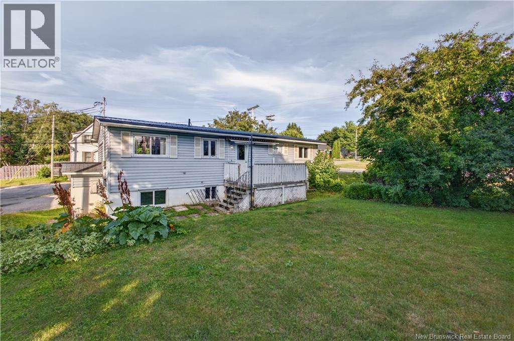 18 Lobban Avenue, Miramichi, New Brunswick  E1N 2W5 - Photo 32 - NB144757