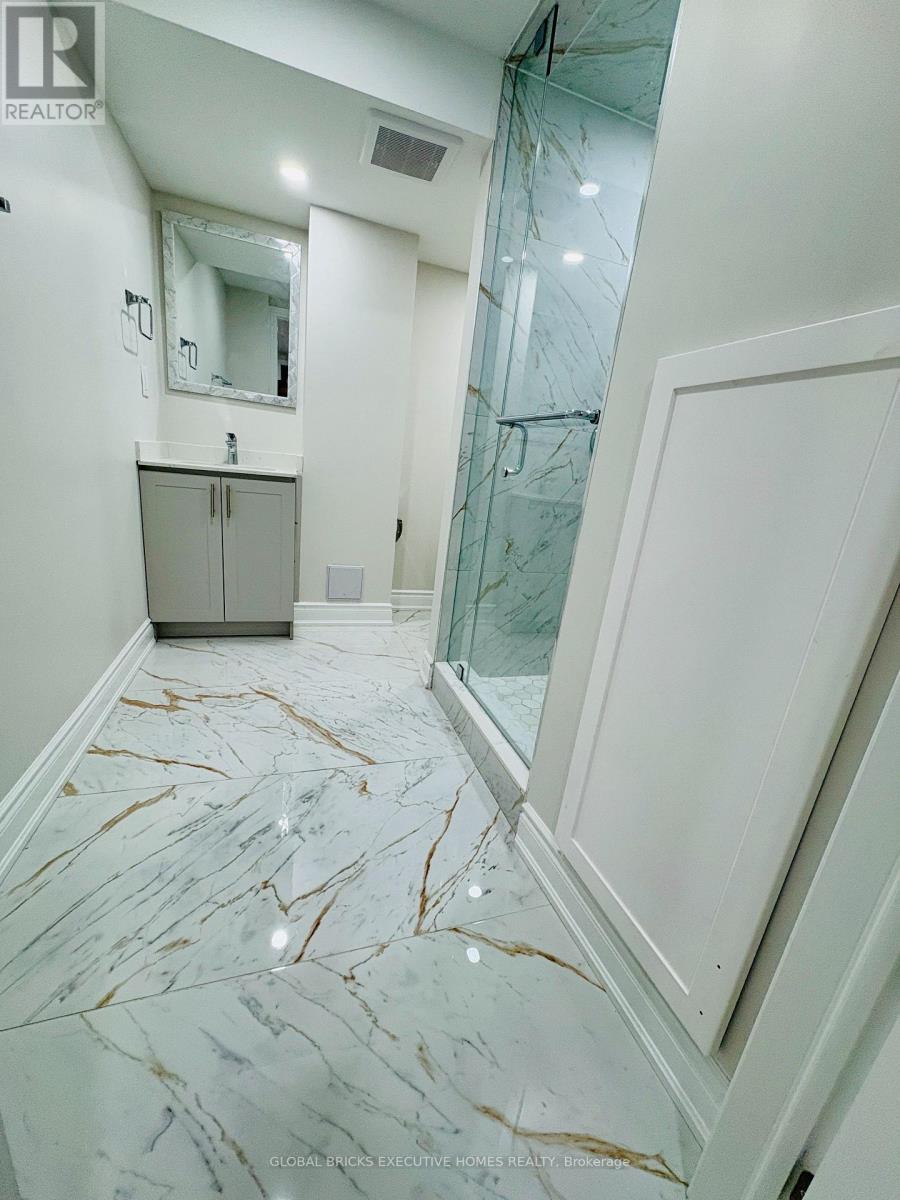 4056 Channing Crescent, Oakville, Ontario  L6H 3R2 - Photo 31 - W13604370