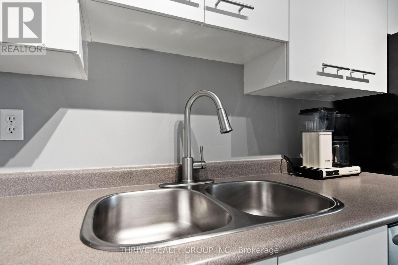 507 - 30 Chapman Court, London North (North I), Ontario  N6G 4Y4 - Photo 10 - X13632618