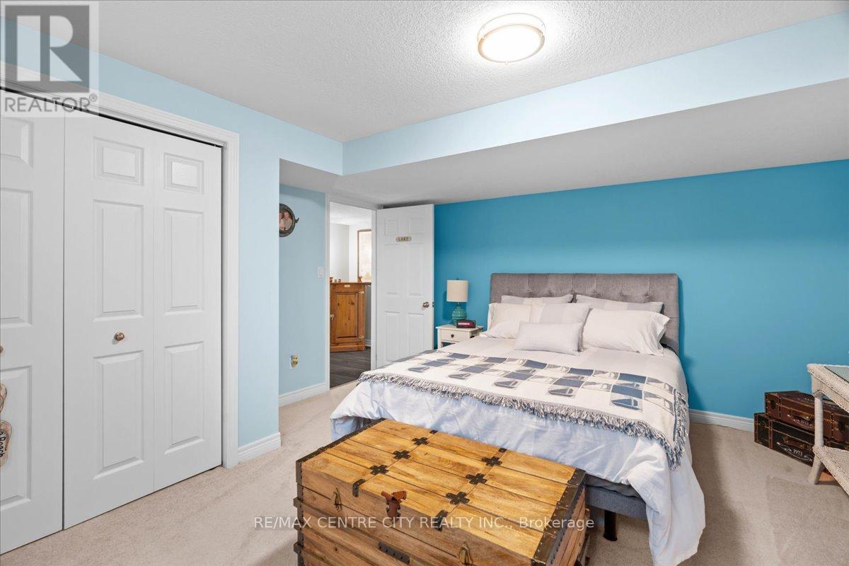 2 Cherry Blossom Lane, St. Thomas, Ontario  N5R 1L2 - Photo 26 - X13632630