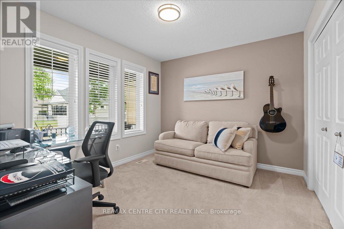2 Cherry Blossom Lane, St. Thomas, Ontario  N5R 1L2 - Photo 7 - X13632630