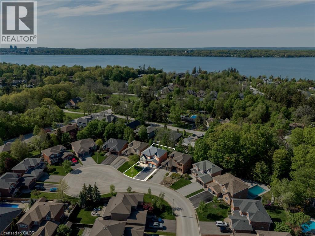 12 Buman Court, Barrie, Ontario  L4N 0L3 - Photo 38 - 40833769