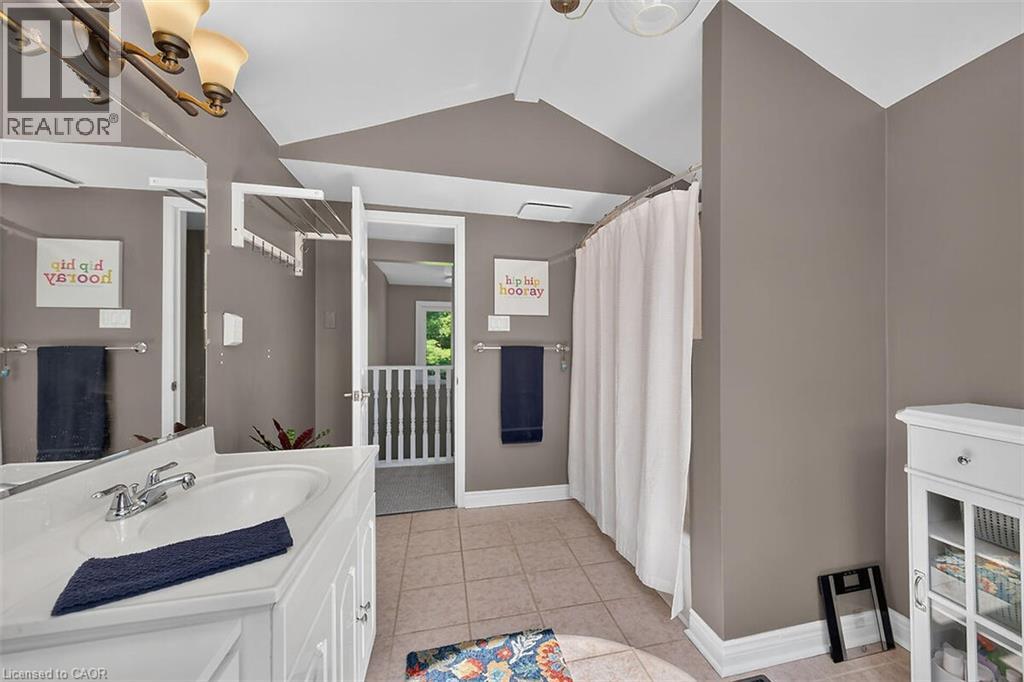 181 Central Drive, Ancaster, Ontario  L9G 2A3 - Photo 24 - 40848211