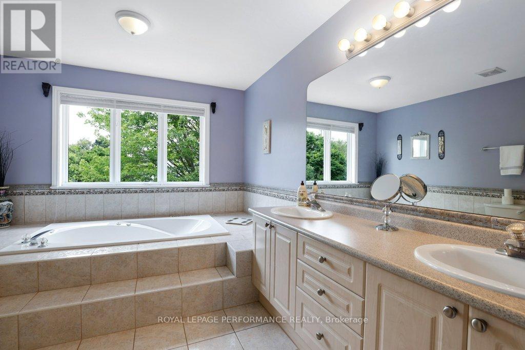 28 Monet Court, Ottawa, Ontario  K1T 4B6 - Photo 30 - X13632626
