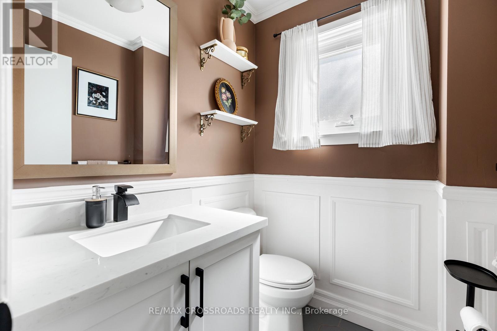 24 Harrison Court, Whitby, Ontario  L1N 6E2 - Photo 21 - E13632594