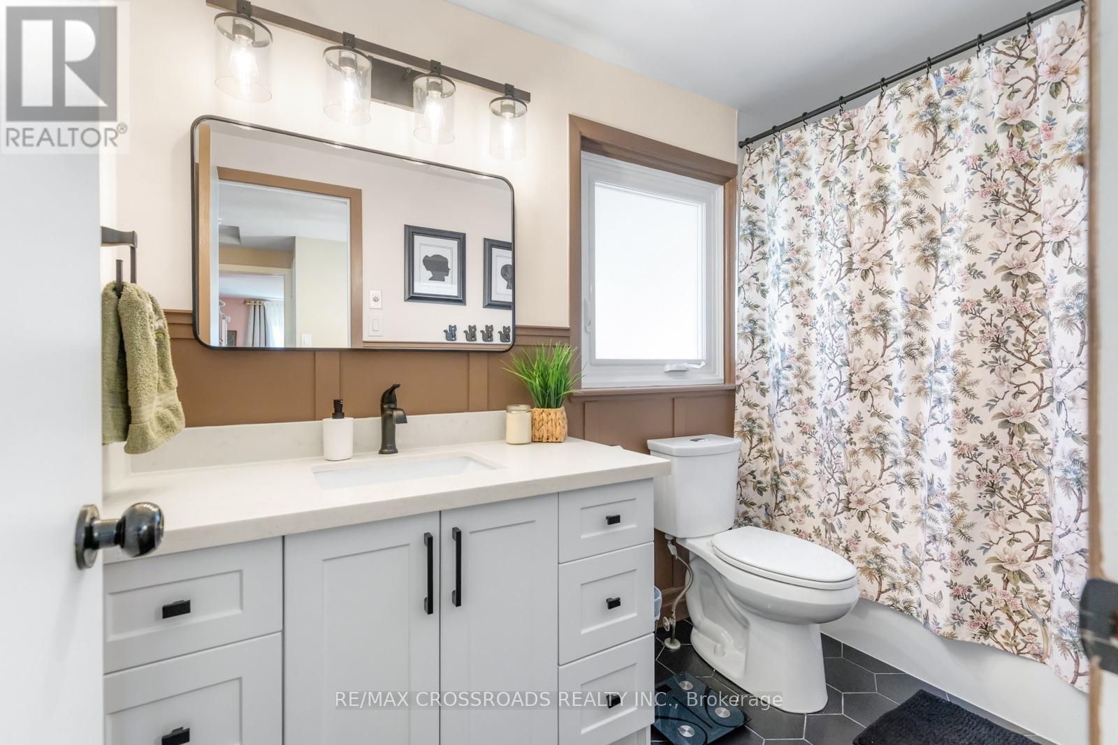24 Harrison Court, Whitby, Ontario  L1N 6E2 - Photo 29 - E13632594