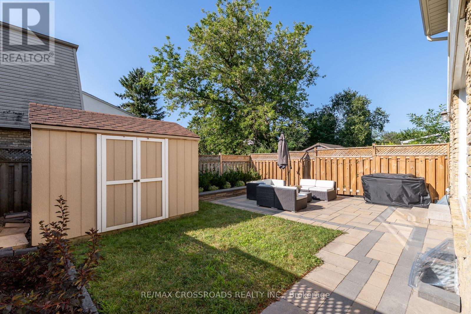 24 Harrison Court, Whitby, Ontario  L1N 6E2 - Photo 37 - E13632594