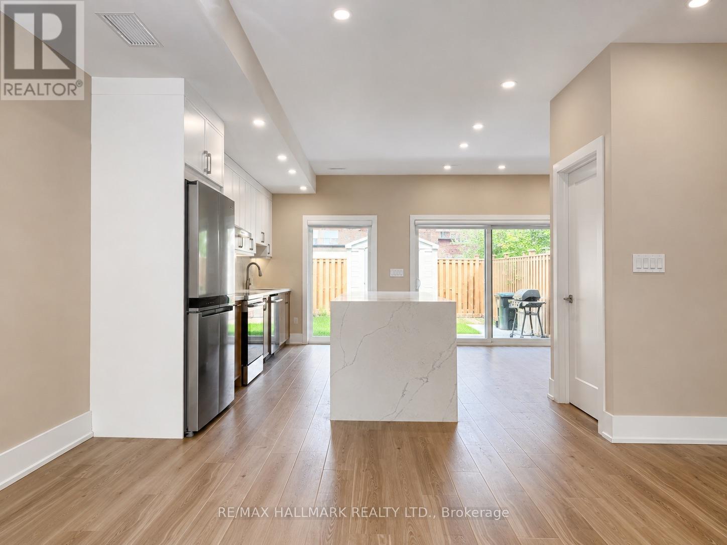 Unit L - 72 Jones Avenue, Toronto, Ontario  M4M 2Z8 - Photo 11 - E13632624